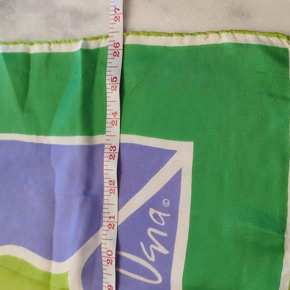 Vera Neumann vintage scarf - Picture 6 of 8